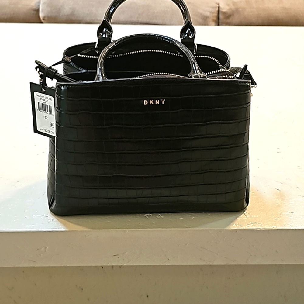 NWT DKNY PURSE